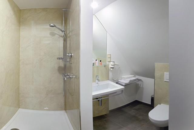 Hotel Am Markt Oebisfelde エクステリア 写真